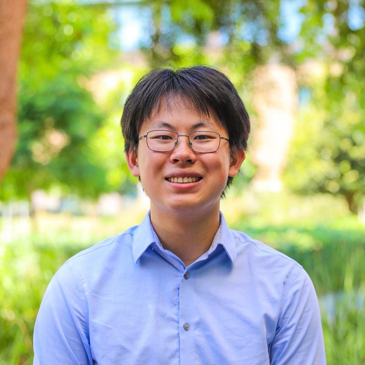 Photo of Simon Li